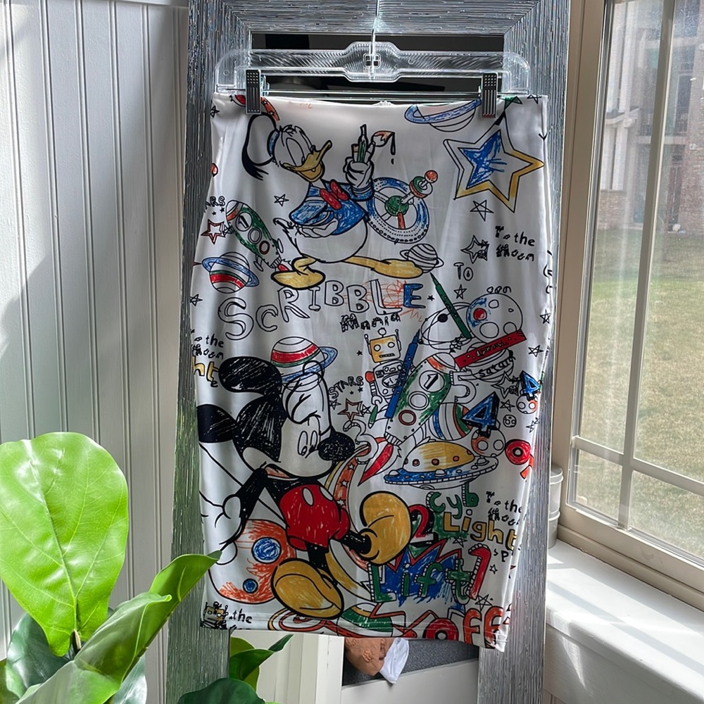 Pop culture pencil skirt